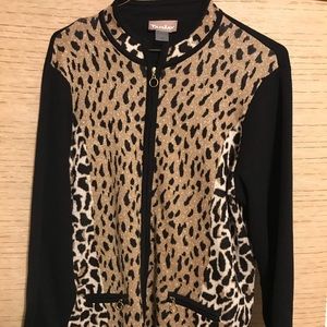 Beautiful animal print zip up sweater 2XL